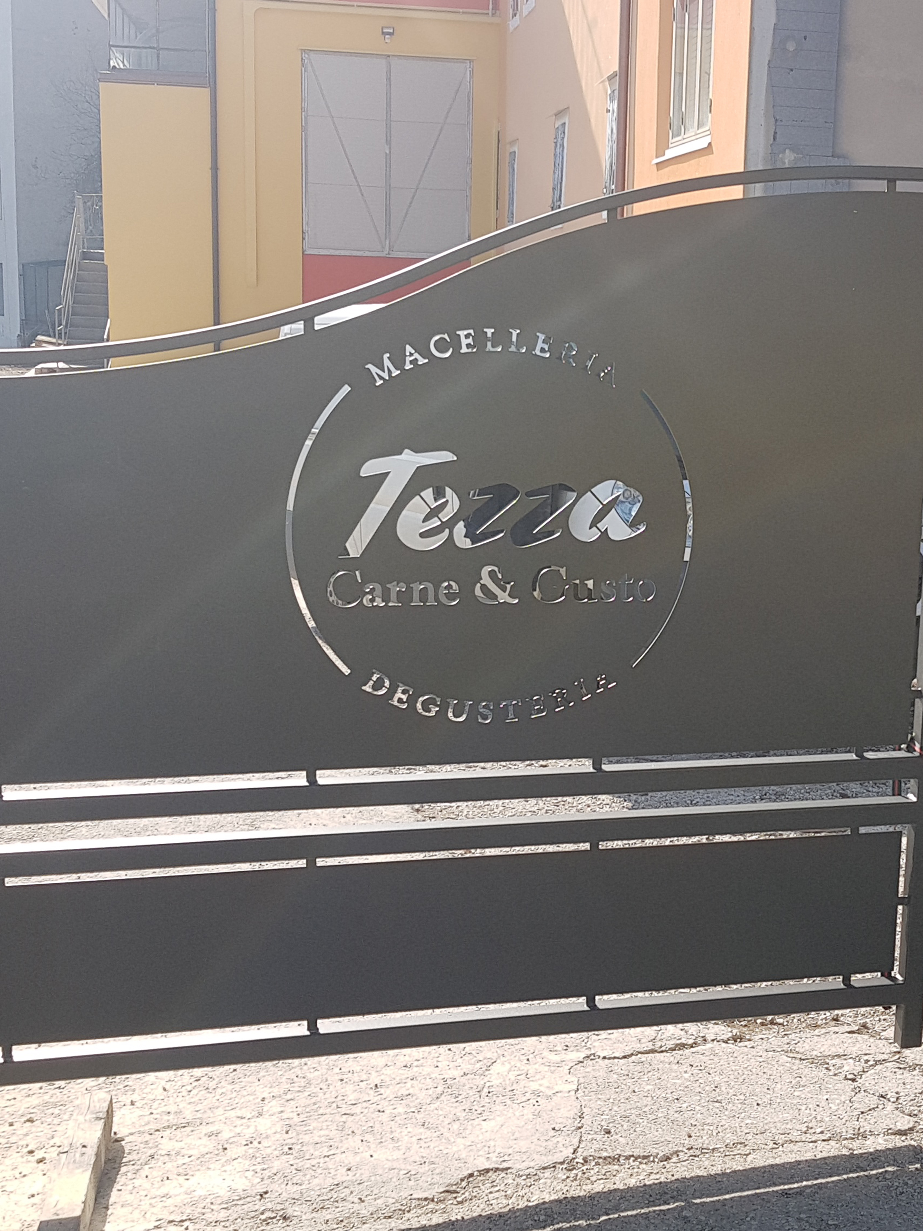 Porte e cancelli su misura e personalizzate a Verona