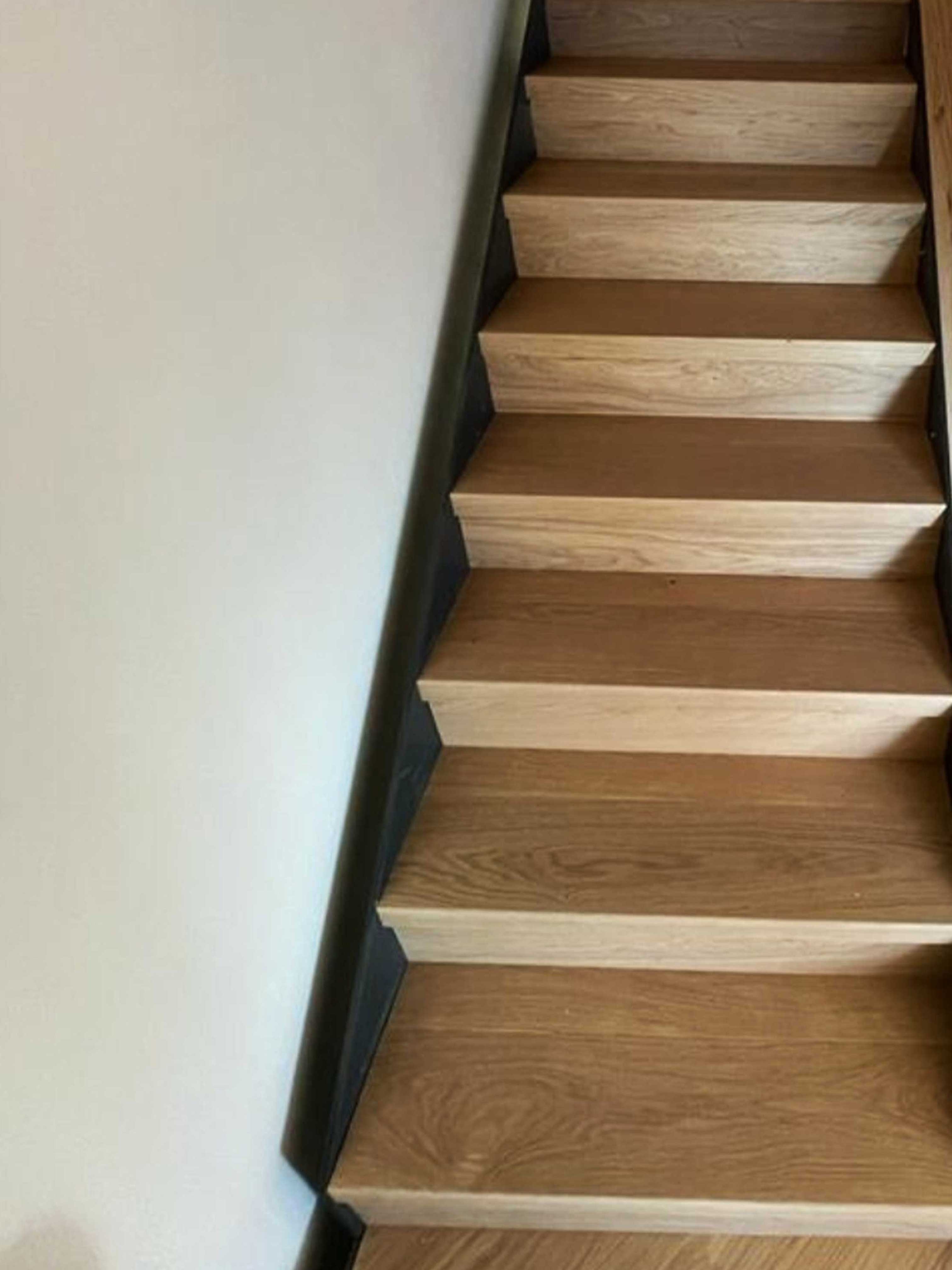 strutture in metallo scale e lavorazioni per architetture personalizzate. Fabbro a Verona