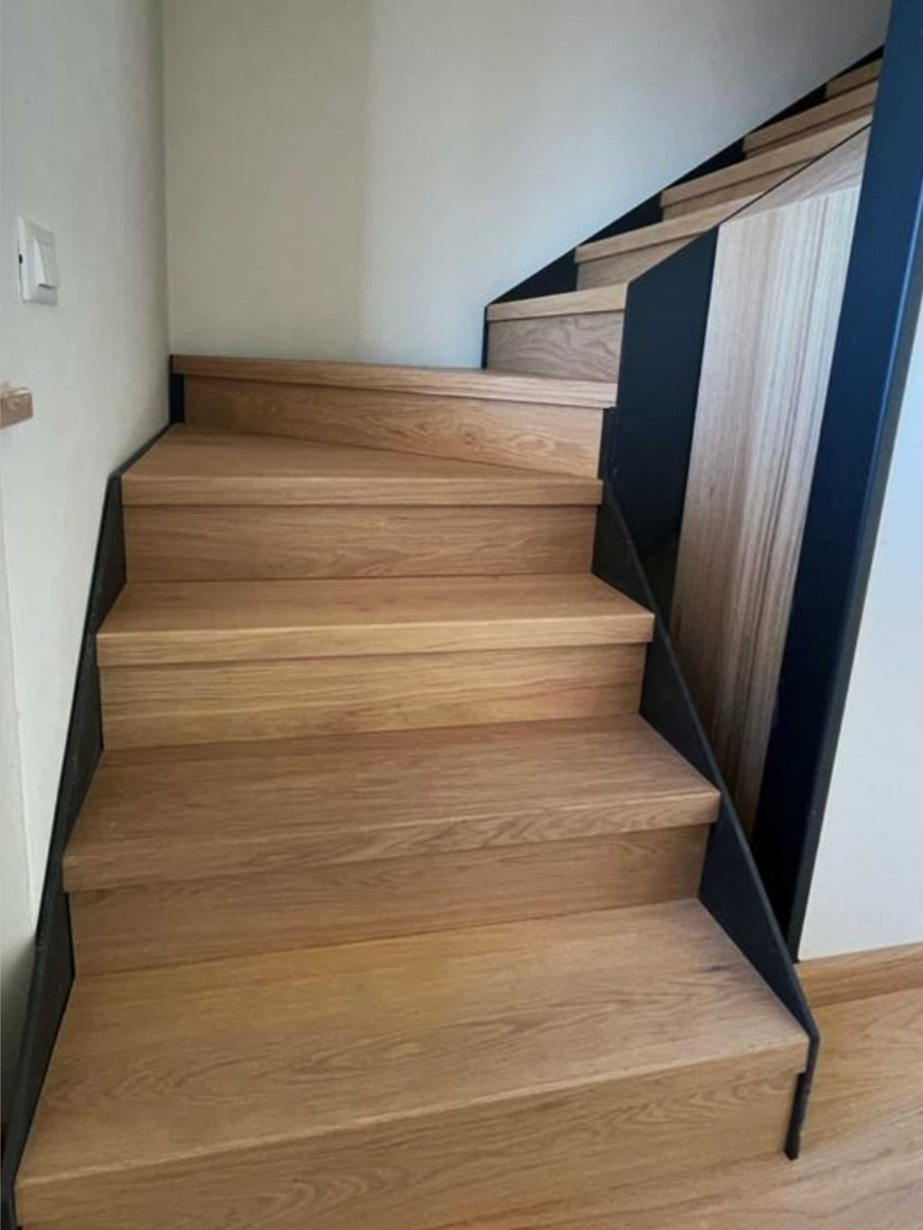 strutture in metallo scale e lavorazioni per architetture personalizzate. Fabbro a Verona