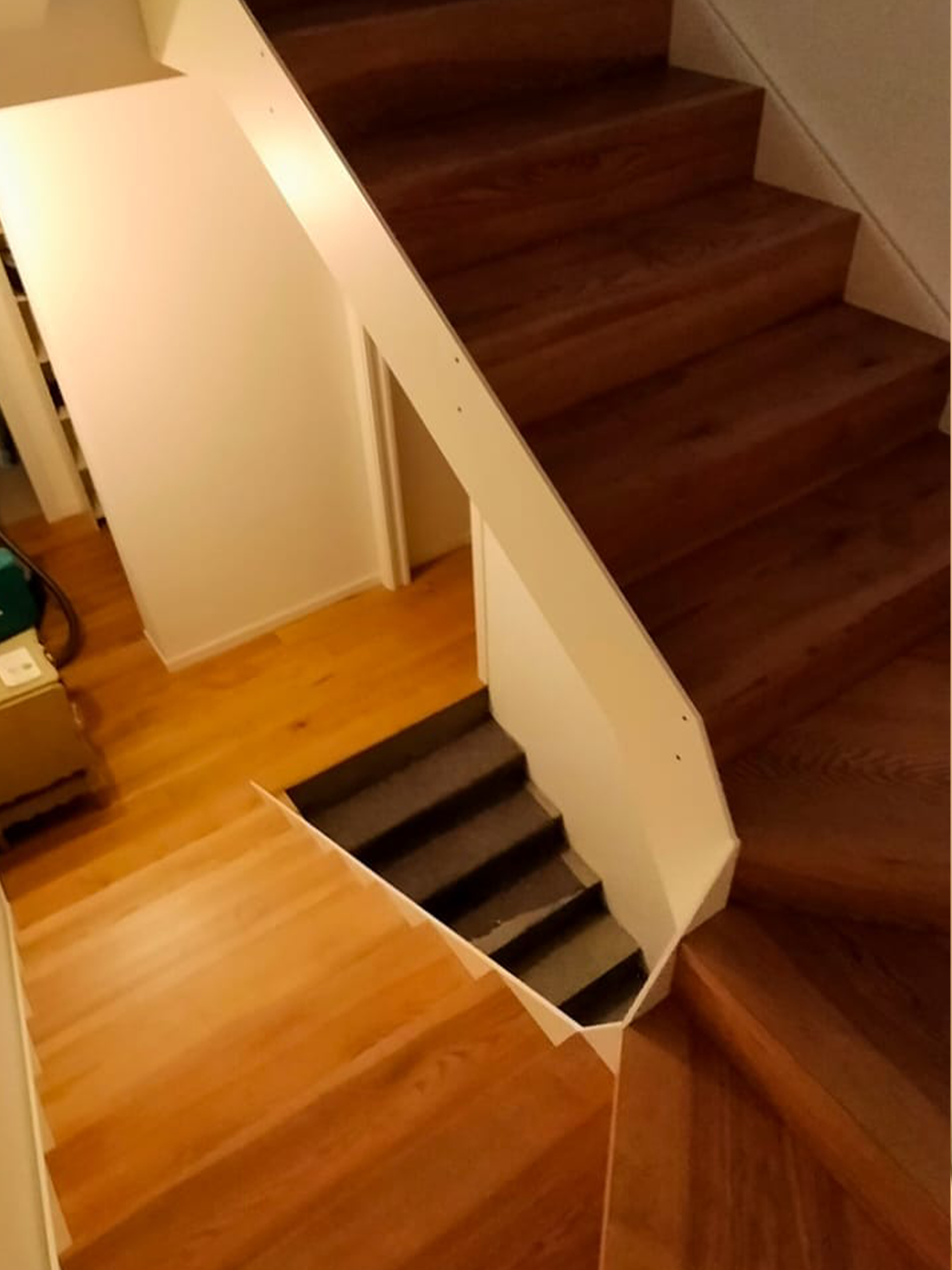 scale e supporti in metallo. Fabbro a Verona